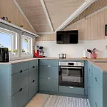 Two-bedroom In 펜션 *